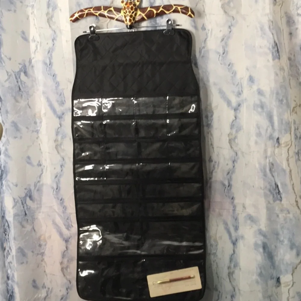 Mary Kay closet sample product cosmetic jewelry hanging organizer bonus lipliner